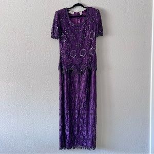 SCALA Women’s Long Formal Dress With Short Sleeves Size Medium